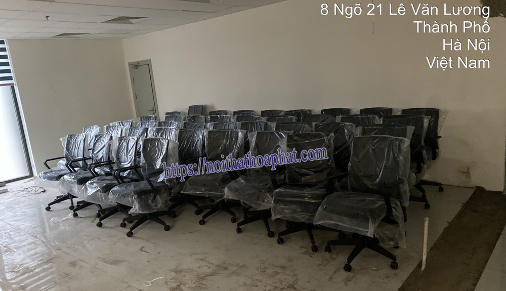 Hình ảnh thực tế 200 chiếc ghế lưới Hòa Phát GL117