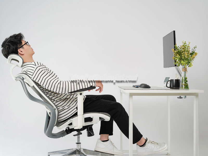 có nên mua ghế công thái học không