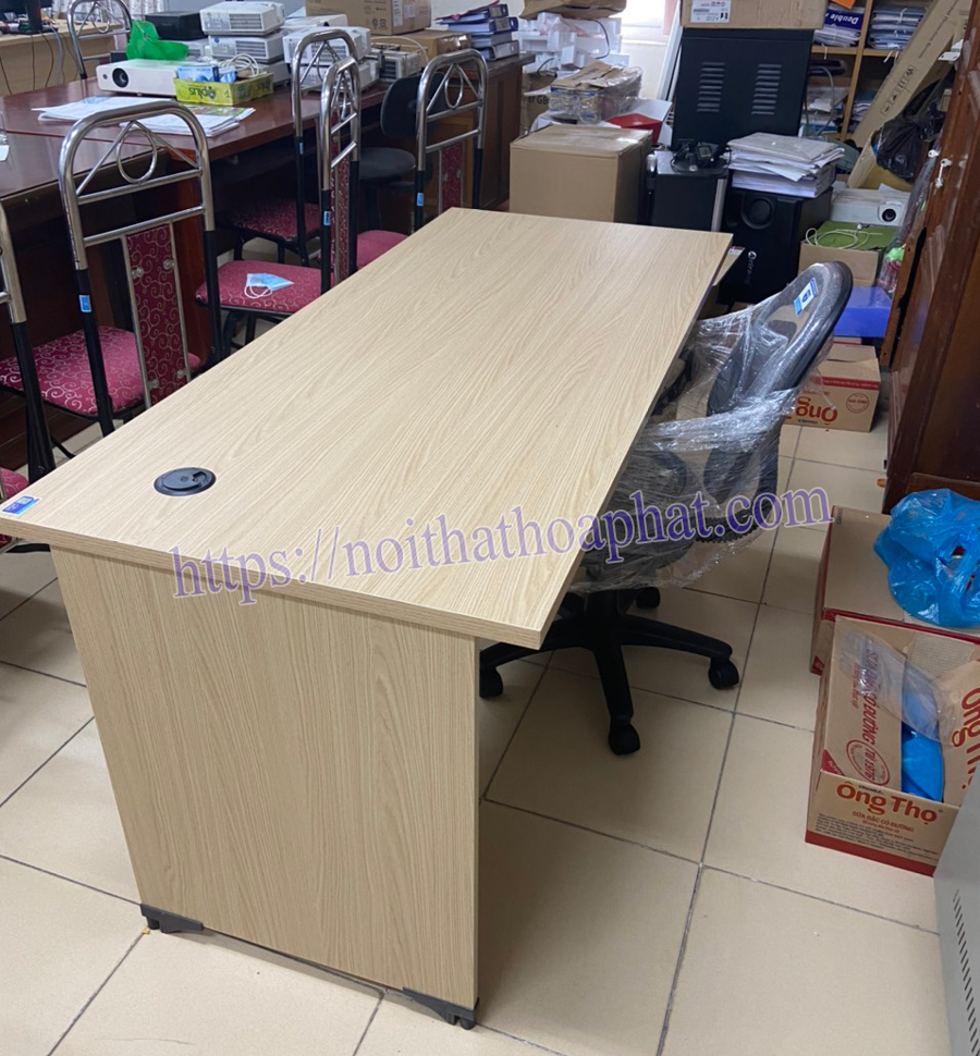 Nội thất phòng làm việc tại Trường Đại Học Y Dược - Thái Nguyên 2