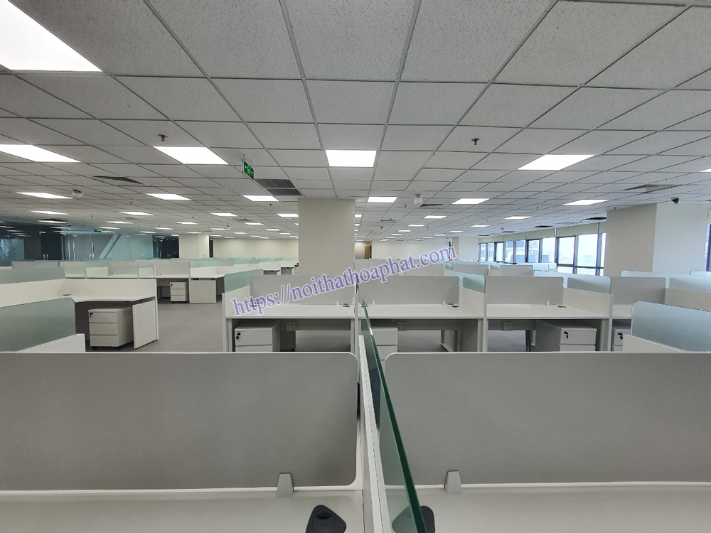 Thi công nội thất văn phòng Công ty TNHH V105 4