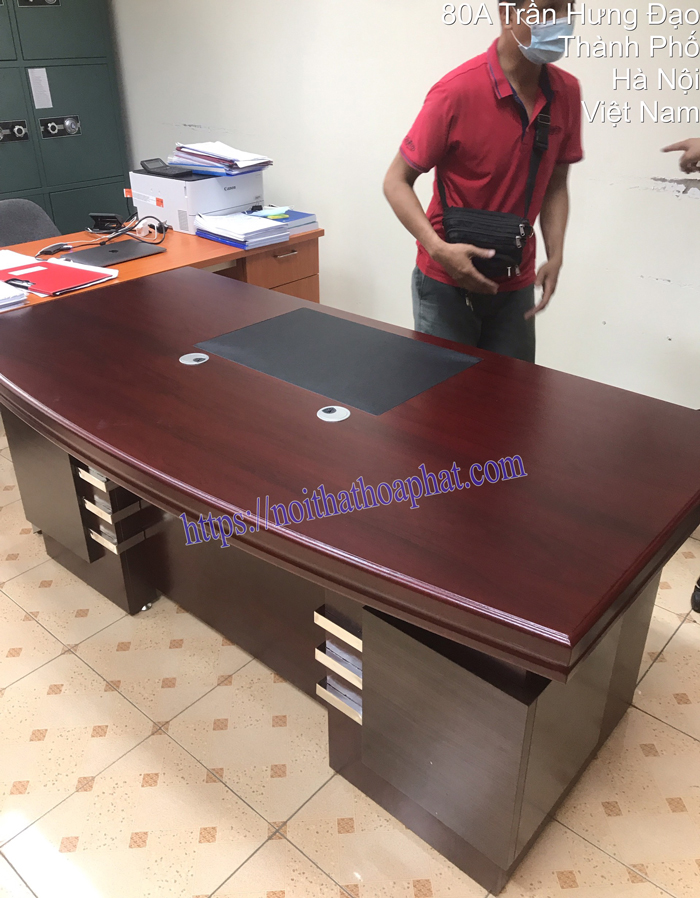 Hình ảnh bàn làm việc văn phòng DT1890H24 tại Trần Hưng Đạo, Hoàn Kiếm, Hà Nội