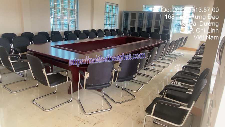 Hình ảnh bàn họp lớn Hòa Phát CT5022H1R10 tại Trần Hưng Đạo, TP Chí Linh, Hải Dương