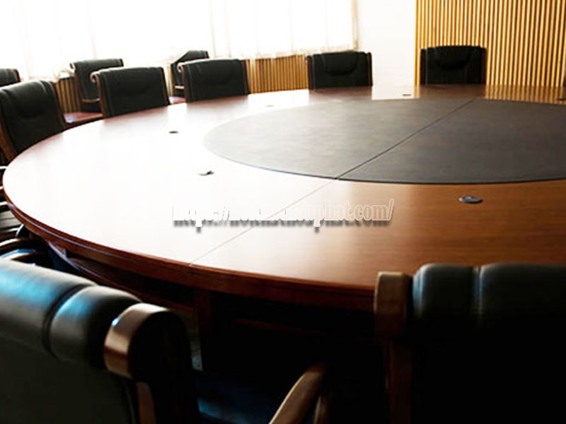 bàn họp tròn có ưu điểm gì