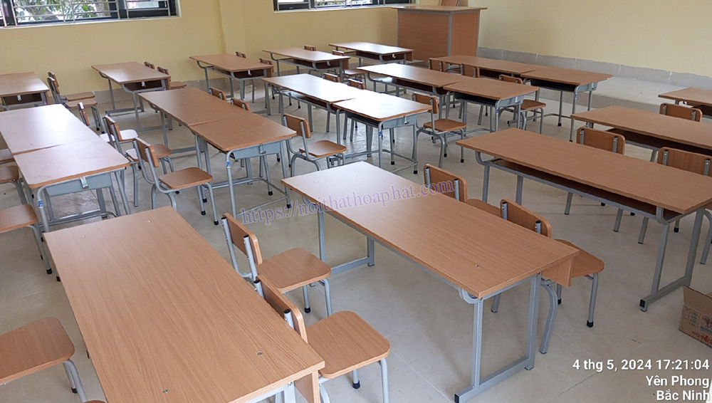 Cung cấp Bàn ghế học sinh Hòa Phát cho trường tiểu học