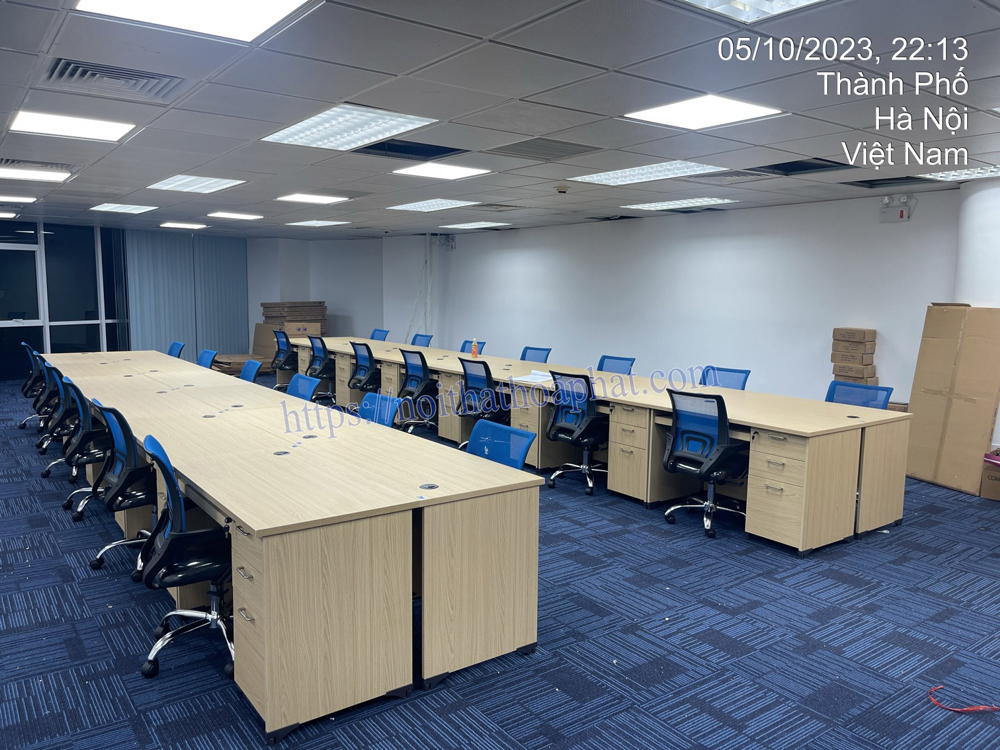 Cung cấp nội thất văn phòng cho Công ty TNHH TM CN và Thiết bị ngân hàng Thăng Long