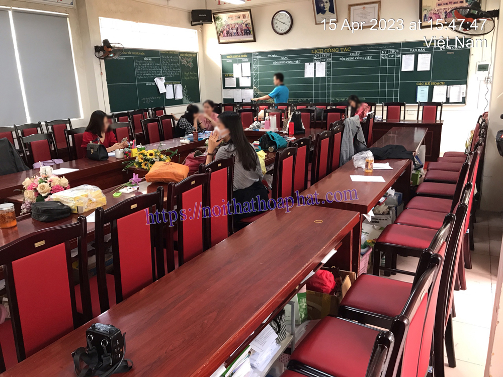 Ghế hội trường có tựa lưng cao – Lợi ích cho người dùng?