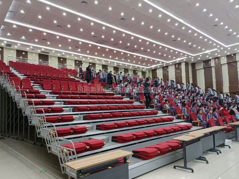 thi công khán đài xếp tự động sân vận động