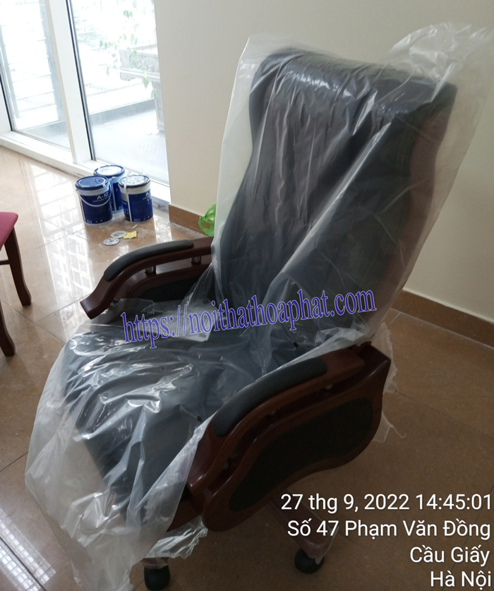 Hình ảnh ghế giám đốc Hòa Phát TQ01 tại 47 Phạm Văn Đồng, Cầu Giấy, Hà Nội