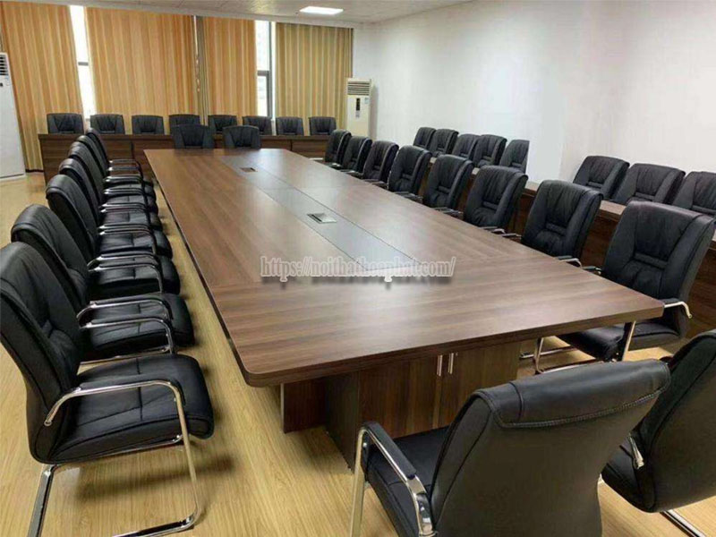 Ghế phòng họp chân quỳ