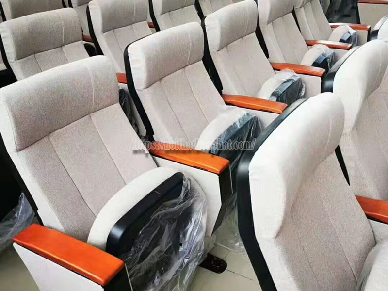 thi công hội trường 100 chỗ