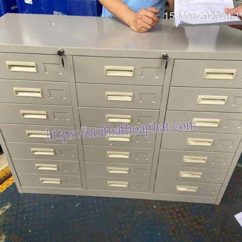 Hình ảnh thực tế tủ sắt 21 ngăn hòa phát TU118-21D