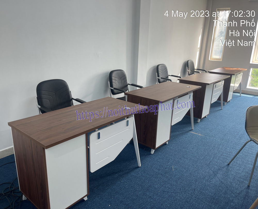 Hình ảnh thực tế bàn làm việc hòa phát 1m2 LUX120SHLC10