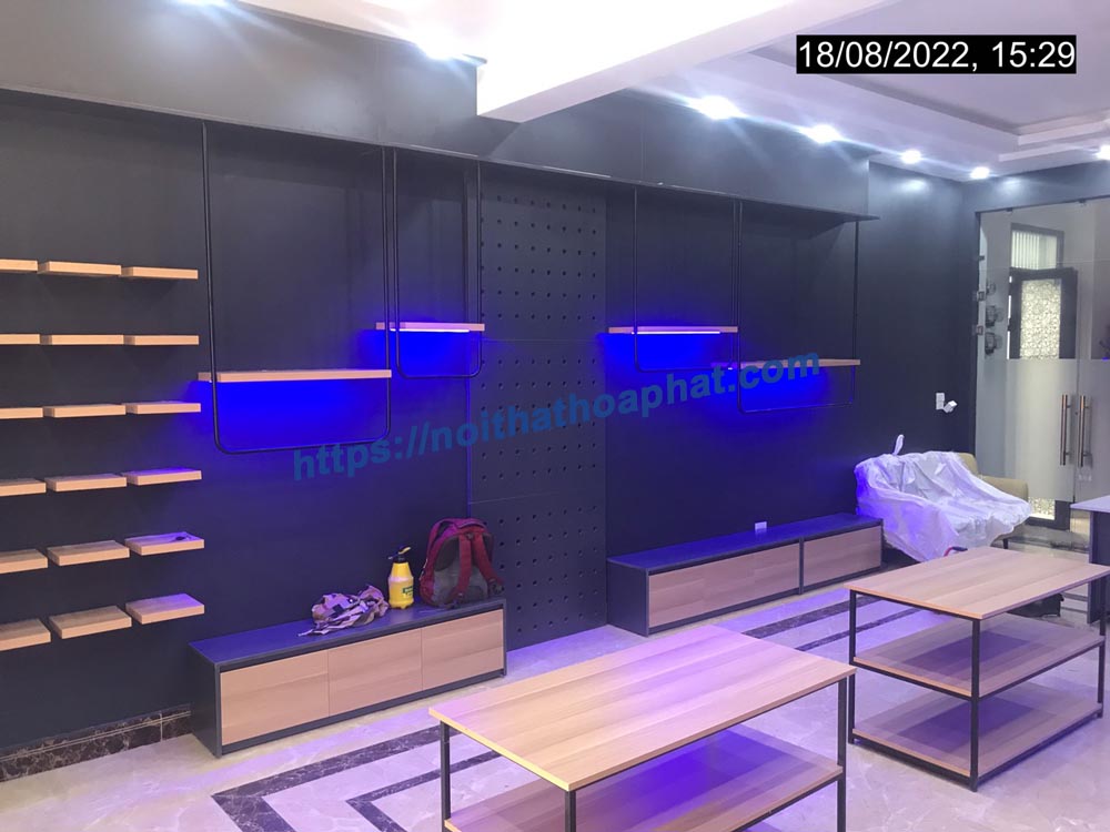 Thiết kế nội thất cửa hàng giày của Công ty TNHH Thành Phát 2