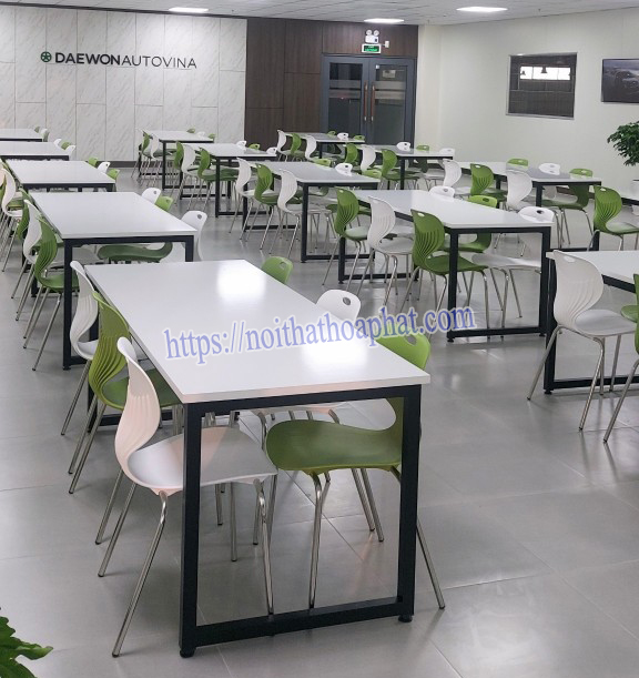 Bàn ghế ăn công nghiệp cho công ty TNHH Deawon Auto Vina
