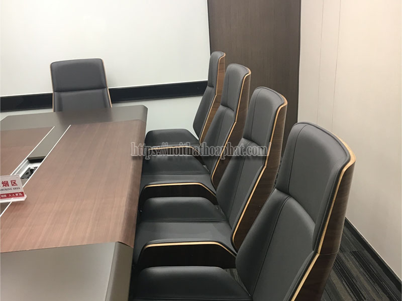 ghế văn phòng nào thoáng khí hơn lưới hay da	