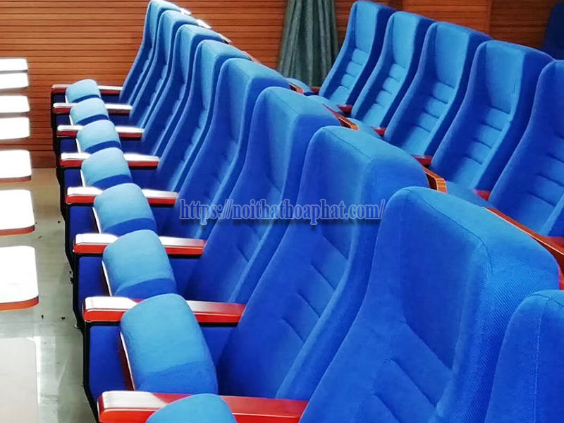 tìm nhà cung cấp ghế hội trường giá cạnh tranh