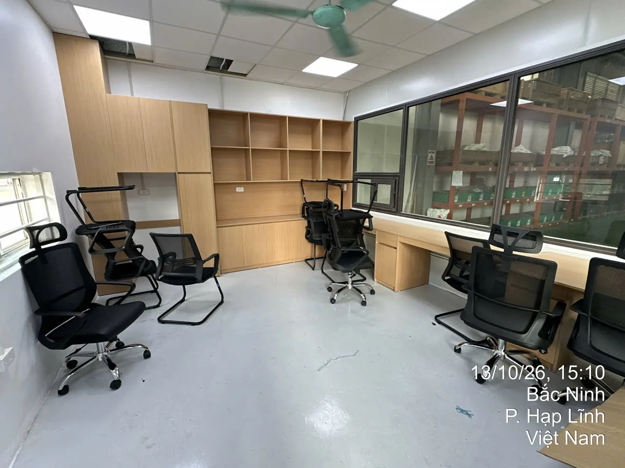 Nhà cung cấp nội thất văn phòng số lượng lớn