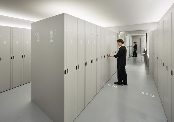 Cung cấp tủ sắt Hòa Phát cho công nhân viên khu công nghiệp