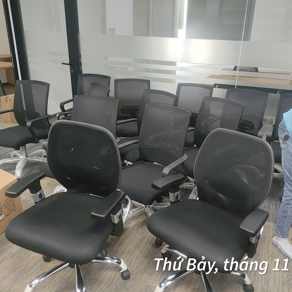 ghế xoay văn phòng miễn phí ship