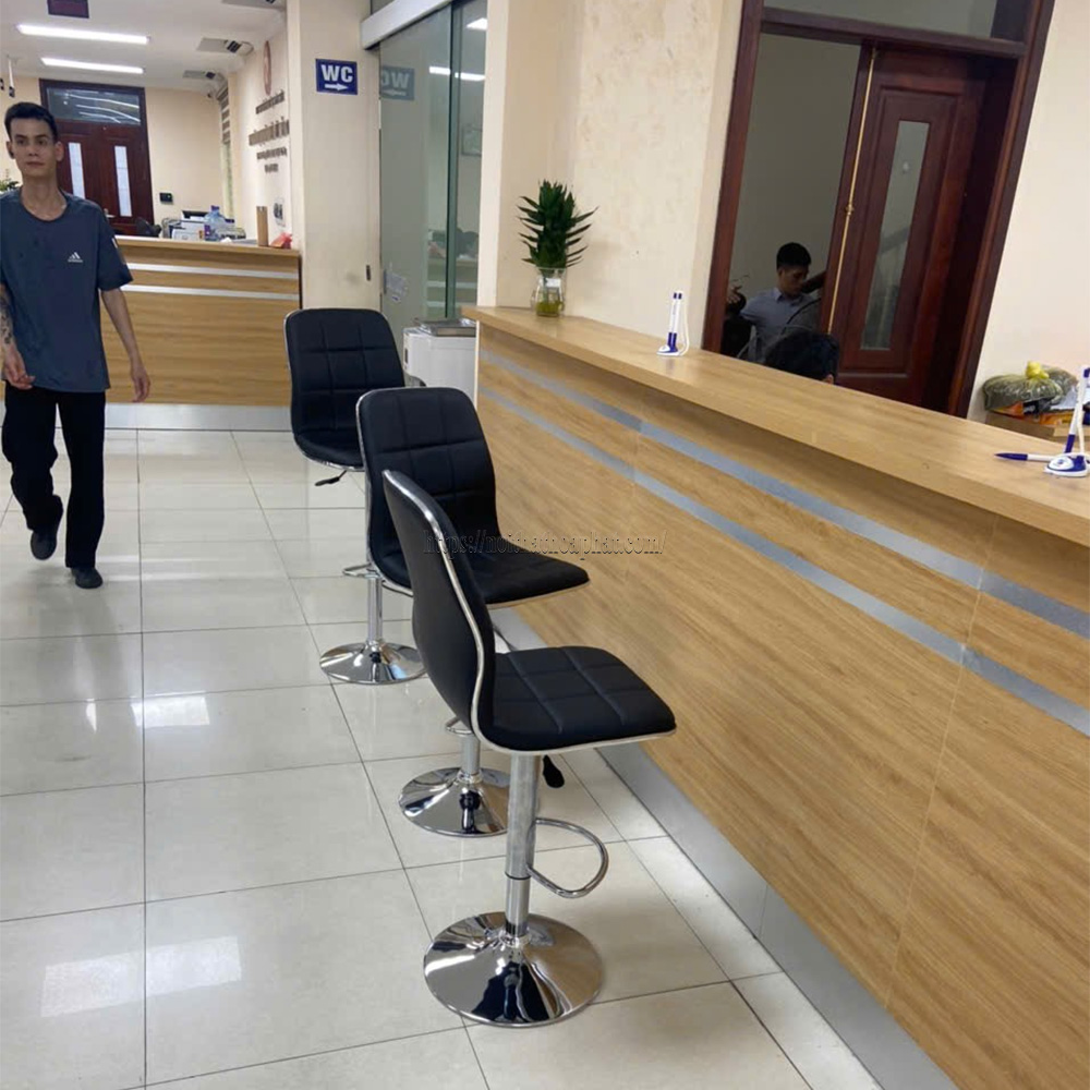 mua ghế xoay có hóa đơn không