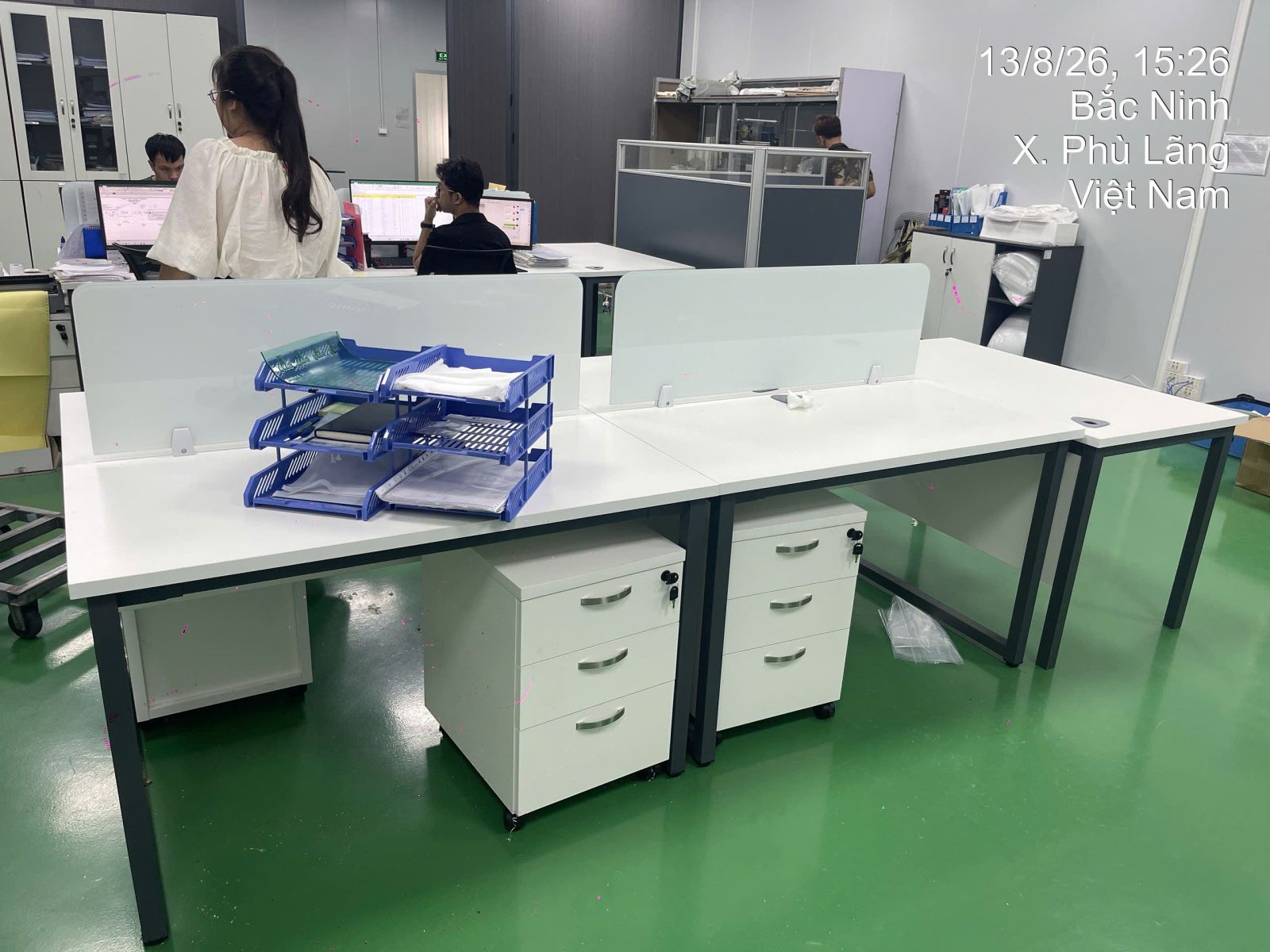 chính sách bảo hành bàn nhân viên