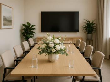 Cách Trang Trí Bàn Họp Đẹp